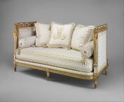 Marie Antoinette&#39;s Daybed, in essence a couch. 1778. French.[Daybed] from 卡赫季小妹外围女上门█小姐网站ym22 cc█卡赫季小妹外围女小姐外围女 卡赫季小妹外围女上门 卡赫季哪里有高雅的小姐） 1778