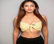 Priya Banerjee navel in yellow top and black pants from arab shemale xvideoachana banerjee photos