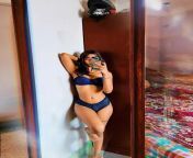 Hot Indian Lady in Blue Lingerie from indian aunty in blue bra