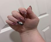 Jumped on the SMFSD nail art trend from nail art video