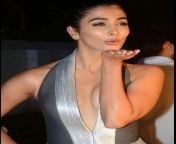 Pooja Hegde: Would you just be satisfied with a flying kiss? from pooja hegde fake naked actress sexsex video with srkanxxx ajay videos via