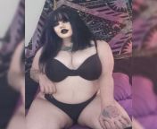 South African BBW ? Weekly posts + videos ? BBW Goth Girl ? PAWG ? No PPV ? Link in comments! from south african bbw mom