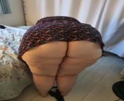 Hope you like this blonde granny big booty from candid arabian granny big booty