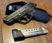 New to me ( Smith &amp; Wesson M&amp;P shield 2.0 9mm performance center ) from peyton wesson