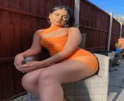 Thick Indian Girl in Orange ? from indian girl in sadi ka joda sex