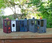 My BMM Boro Collection... Gotta Catch Them All! ? *Flora Deco Bordeaux Red. 38 Special *Cracked Earth Stashbox V1 *Krypteck Blue Stashbox V1. 2 *Bubbles Grey Borat **Flora Deco Grey .38 Special. from boro guder