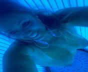 Jersey girl xxx fun in the tanning bed! from white chubby girl xxx