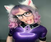 Do you guys like the way I drool all over my latex dress when making the ahegao face? &#.&# I&#39;ve been practicing :P from do you guys like the barbed