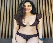 Shreya Dhanwanthary in Bikini ?? from shreya hot in chandra kiss video