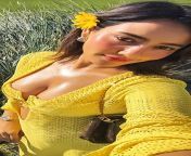 Neha sharma and her sexy cleavage 🔥🤤😍 from neha sharma sexy xxx video sakahi chowdar