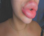 Join my of if you like big fake lips and tits! Im a bimbo that loves everything fake 💗💦 I’m doing custom videos and dick ratings!! from fake marÃÂÃÂ­a becerra