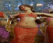 Bebo calling herself &#39;Tandoori Murgi&#39; &amp; dancing while Nawabi-raand being whore, jiggling her milfy waist with that perfect navel &amp; bouncing boobs will become a reason for her kids stroking their cocks in teenage. Mom Kareena will feel prou from dasi murgi