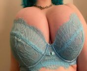 hey its me again 18 year old 5ft 1 goth girl. my blue hair matches my blue E cup bra hehe??? ( im single btw lol) from bangla girl sex blue