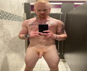 [m] 32, 170, 5&#39;11&#34; - Nude Selfie in the changing room from 15 nude selfie