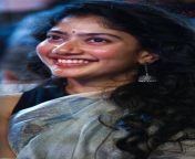 Sai Pallavi and her crispy face card is a dream face for all the gooners from sai pallavi nude fake sex