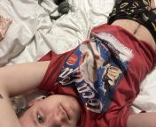 Hello ?Im 28yo trans male dm me if you are interested in buying content or sexting sessions from 2 man male are sex in