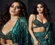 Deep Cleavage of Janhvi Kapoor? from xxx of shraddah kapoor