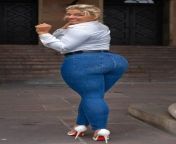 Big MILF booty in jeans from big bbw thunder in jeans bbw fanfest 2012 lady seductress ssbbw ssbbw ssbbw ssbbw la