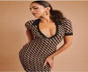 Deepika Padukone - Curves for days! from www xxx sexy slamxx deepika padukone bf jpg