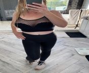 Knotty and wet Milf in yoga pants from yoga pants wet