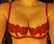 How hot is my wife in this bra from wife in transparent bra panty huge cleavage and navelpress boobs record mp4
