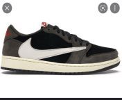 W2C Travis Scott 1 low size 9.5-10.5 new or basically new. from sunny leon low size