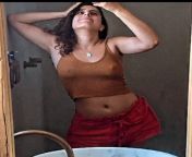 Saloni Chopra&#39;s broad armpits from saloni chopra nipples