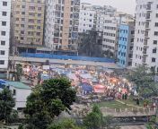 A weekly fair in urban Dhaka... from madhuri belly in dil dhaka karen lana song