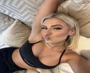 Chloe Burrows is so fucking sexy, elite milk from soundarya fucking hardww x milk boobs