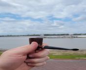 Went to my city&#39;s downtown and had a pipe by the Mississippi River today. Perfect weather. It&#39;ll be unbearably hot down here in a month. from mississippi anonib