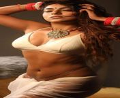 Ritika Gulati navel in white bra from desi large boob woman in white bra