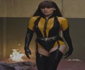 I have a couple of questions about Malin Akerman&#39;s latex costume from &#34;Watchmen&#34; (2009) from rajce idnes srpen 2009