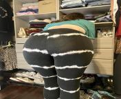 Can you see my panty line in these?? from indian aunty panty line in tight laggings