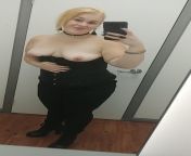BBW Mom of 2 and still rocking corsets out in public! Who wants to suck on these natural nipples? from www xxx bbw mom sex photo