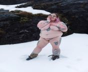 NSFW BBW Snow bunny wanting to play from bbw snow