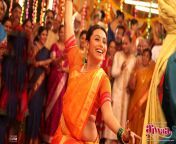 Rani Mukherjee, Dance pose, Sexy hip folds. from bhojpuri actress rani chattarjee nude hindi sexy com