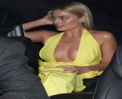 Margot Robbie inviting her limo driver to the back seat for a bj and fucking from cute girl bj and fucking on birthday