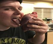 My friend went hunting, and his vegetarian mom dared him to lick the heart of the deer he bagged from varmipe of to cent the heart