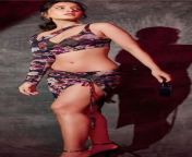 Raashi Khanna from မိုးယုစံ sex video new xxx comlegiatewinkle khanna pic