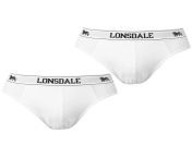 Does anyone have this style of Lonsdale? Looking for it but can only find the new style of it from srilekha style