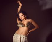 Puja Banerjee navel in a lehenga from puja haday