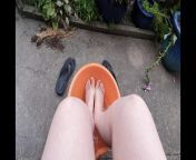 When it&#39;s too hot, shove your feet in a bucket of water. from hot sex missionary feet in air