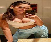 Esha Gupta boobs from esha deol xxxpoto