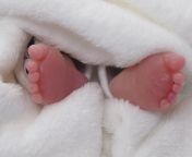 Help with photo of my stillborn Sons feet from nacked photo of son