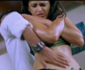 Anushka Shetty&#39;s Navel Sexy Navel Pinched from soniya sexy navel