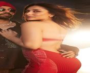 Kareena Kapoor Khan In Red from kareena kapor sex in