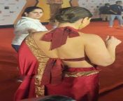 Maharani kareena Kapoor ji backless blouse me from backless blouse saree ass