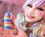 Clown Giantess &amp; her pet tiny from giantess amp be growth massive effect 2