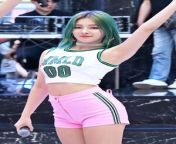 Jerking to Nancy momoland from nancy momoland backstage pictures