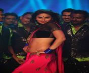 Kareena navel in pink saree with black blouse from indian first night suhagrat saree with